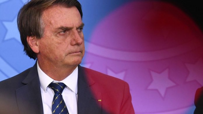 1_000_323r8x4-18189740