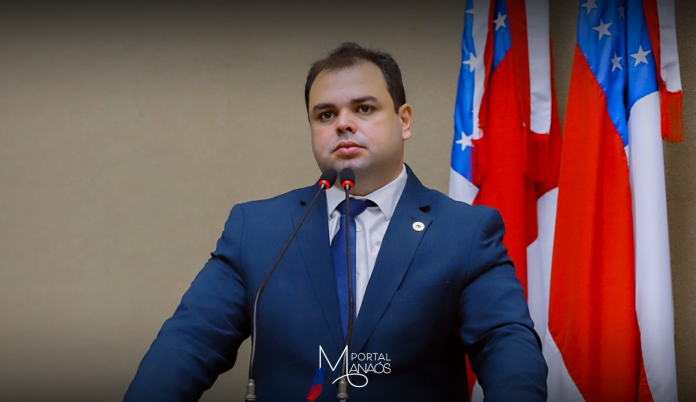 Amazonas - Roberto Cidade comemora elevação da Prelazia de Borba à condição de Diocese Amazonas - Roberto Cidade comemora elevação da Prelazia de Borba à condição de Diocese