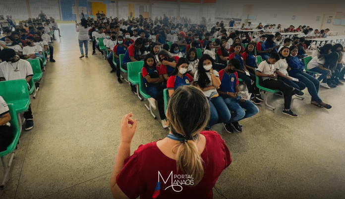 capa-tce-am-incentiva-8-mil-estudantes-amazonenses-a-fiscalizar-gastos-publicos