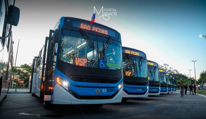 Frota de ônibus Possível paralisação dos ônibus deve ocorrer na quarta-feira na capital (17)