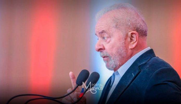 Lula Governo veta artigos de PLV que cortaria recursos do Senac e do Sesc