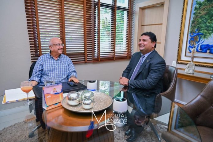 Caio André Fecomércio Presidente da CMM Caio André firma parceria com a Fecomércio-AM