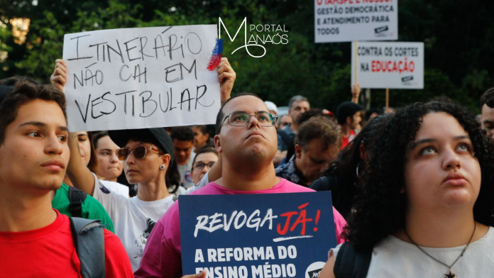 MEC 'Novo Ensino Médio' - MEC elabora pesquisas e eventos para discutir implementação