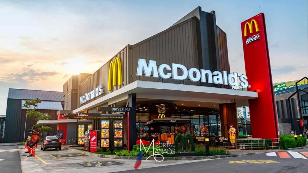 McDonald’s é multado em R$ 2 milhões por trabalho de adolescentes em chapas e fritadeiras