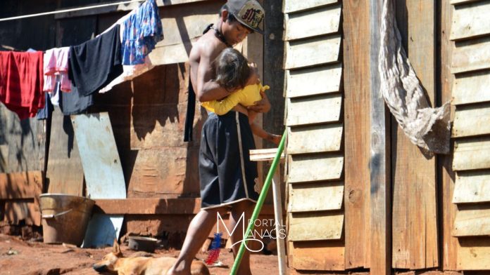 Estudo Estudo indica que 62% das crianças Guarani vivem abaixo da linha de pobreza