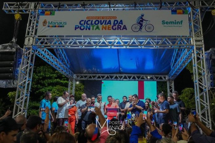 capa ciclovia Prefeito assina ordem de serviço para construção de ciclovia na Ponta Negra; ciclista comenta sobre a obra