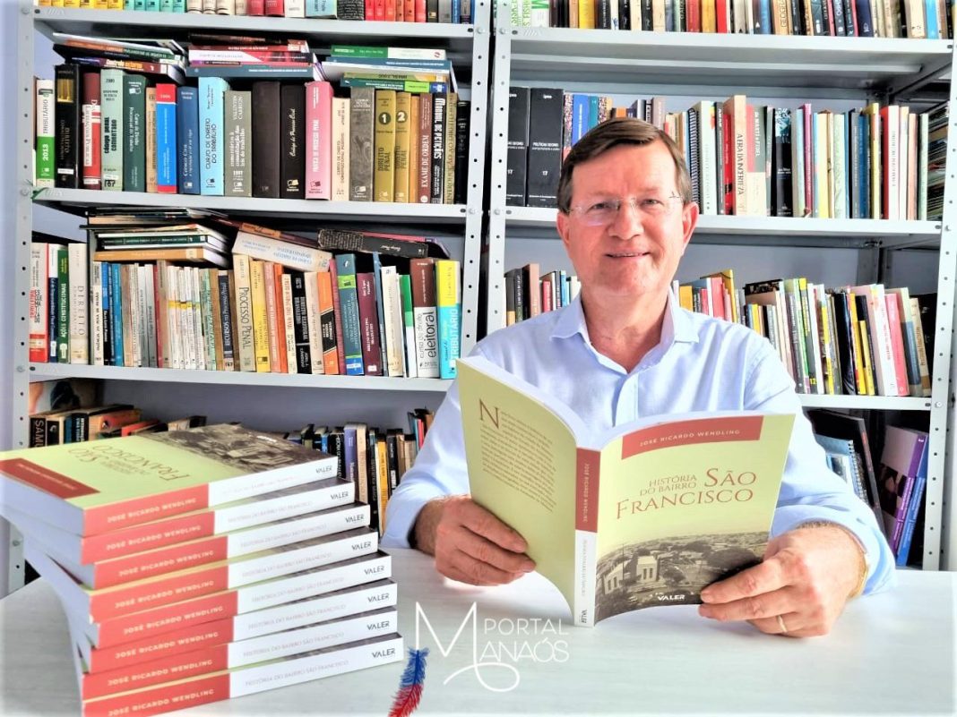 História e homenagem: José Ricardo Wendling lança livro do bairro São Francisco