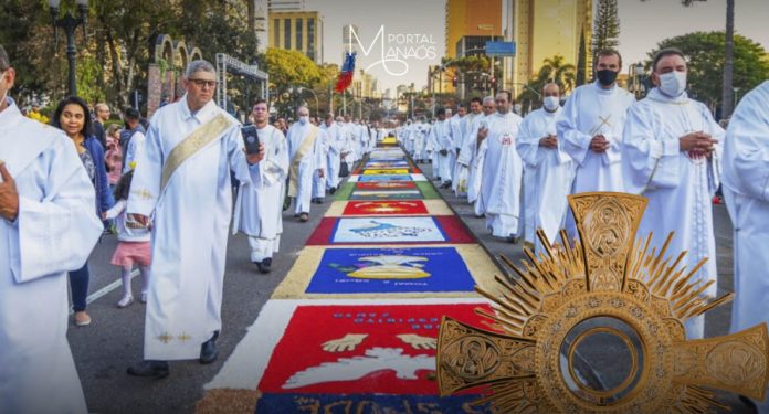 capa cc Dia de Corpus Christi; entenda mais sobre esse feriado nacional
