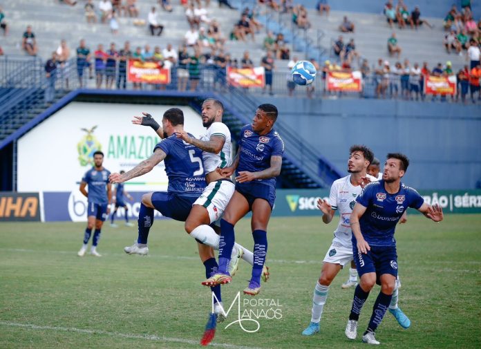 capa manausxsaojose Manaus sofre primeira derrota dentro de casa para o São José por 4x1