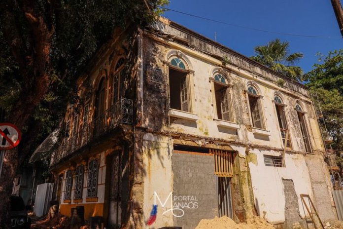 capa thiago de mello 'Nosso Centro': Casarão Thiago de Mello recebe instalações sanitárias