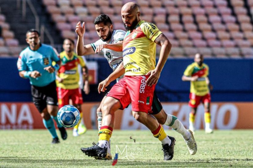 Em mais uma rodada do Brasileirão, Brusque vence Manaus por 2x0 e assume a liderança da série C