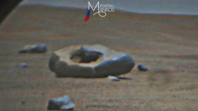 capa rosquinha Robô da Nasa descobre fragmento rochoso com formato de 'rosquinha' em Marte