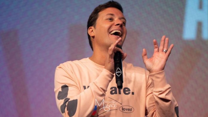 valadão Igreja de André Valadão promove suposta 'cura gay' em retiros espirituais