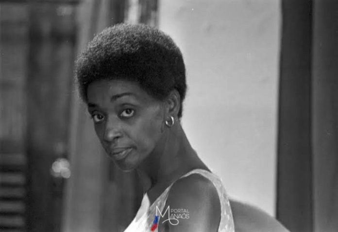 capa léa Atriz Léa Garcia morre aos 90 anos