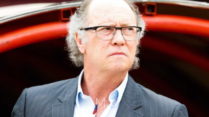 falcão Ex-jogador Paulo Roberto Falcão é denunciado por importunação sexual