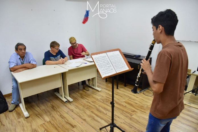 uea musica UEA aplica provas de habilidades dos cursos de Dança, Música e Teatro neste domingo (17/9)