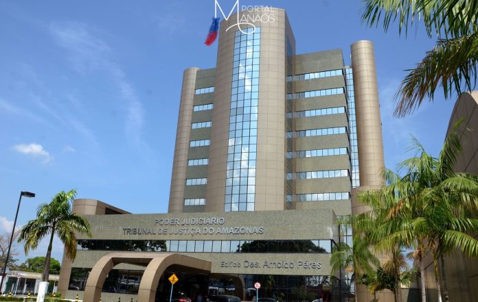 tjam A Vara Especializada do Meio Ambiente (Vema) da Comarca de Manaus marcou para o dia 21 de junho citação pessoal de moradores do Beco Maraã (também conhecido como Airão), no bairro Praça 14, para que apresentem defesa nos autos da Ação Civil Pública n.º 0942003-51.2023.8.04.0001, ajuizada pelo Ministério Público do Estado do Amazonas no ano passado.