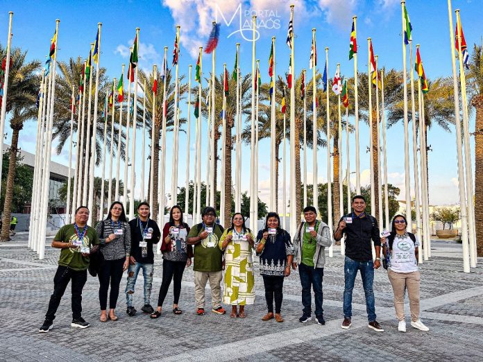 indígenas Lideranças indígenas da Amazônia brasileira participam da COP28 em Dubai