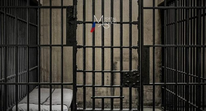 A Segunda Câmara Cível do Tribunal de Justiça do Amazonas negou provimento a recurso interposto pelo Estado do Amazonas e manteve os termos de sentença de 1.º Grau que determina a implementação de políticas públicas para solucionar a precariedade no sistema carcerário de São Gabriel da Cachoeira, incluindo a construção de um presídio naquele município, distante 852 quilômetros de Manaus. Os magistrados acompanharam o voto da relatora, desembargadora Onilza Abreu Gerth.