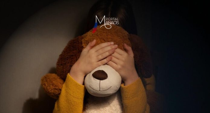 A Comissão de Previdência, Assistência Social, Infância, Adolescência e Família da Câmara dos Deputados aprovou projeto que torna crime recusar, retardar ou omitir informações cadastrais solicitadas por juiz, delegado ou membro do Ministério Público em investigação de processo de abuso, violência ou exploração sexual de crianças ou adolescentes.