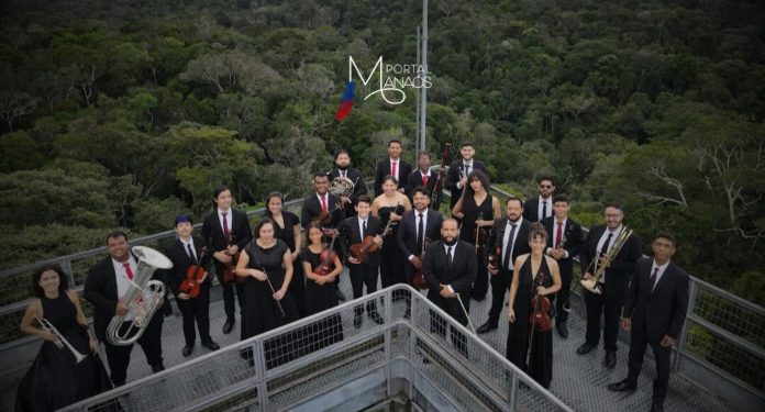 Criada em janeiro de 2024, pelo diretor artístico e maestro Rubens Souza, a Orquestra Sinfônica da Amazônia (OSA), estava nos projetos do músico erudito há alguns anos. A idealização foi ganhando forma durante a pandemia da covid-19, mas só saiu do papel após a finalização da temporada da “Série Rio Negro Concertos Sinfônicos 2023”