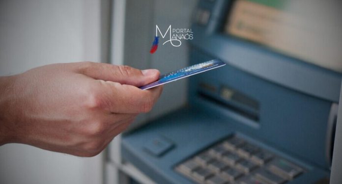 A Comissão de Trabalho da Câmara dos Deputados debate, nesta quarta-feira (24), o fim do saque-aniversário do FGTS. O saque-aniversário é uma opção dada ao trabalhador de, no mês de aniversário, sacar parte do seu saldo de FGTS.