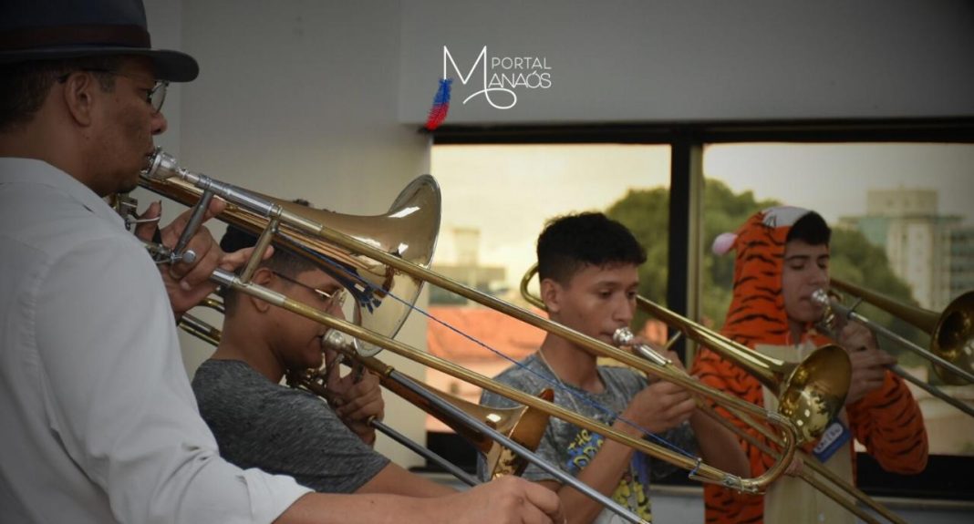 O evento abrange todo o Amazonas, oferecendo oportunidades de aprendizado e networking por meio de masterclasses, recitais e palestras conduzidas por músicos especialistas nacionais