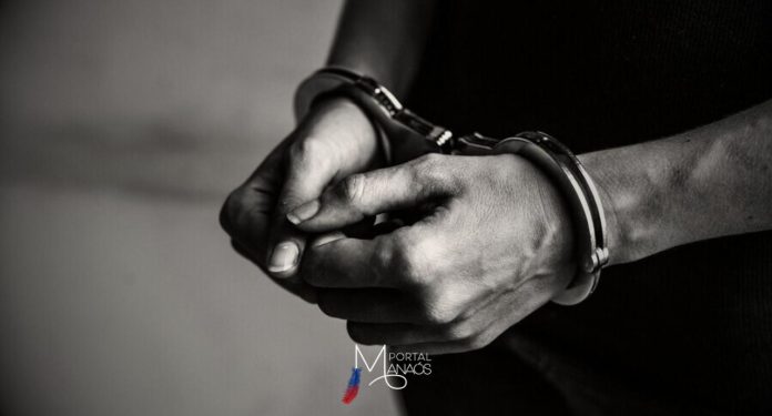 O Ministério Público do Estado do Amazonas (MPAM) obteve condenação a 50 anos de prisão de um homem por estupro de vulnerável no município de Urucurituba. Conforme a denúncia, o réu abusava sexualmente da vítima, sua própria filha — atualmente com 12 anos, mas com apenas 9 à época. Os crimes, ocorridos em 2020, tiveram como resultado uma gravidez indesejada da vítima.