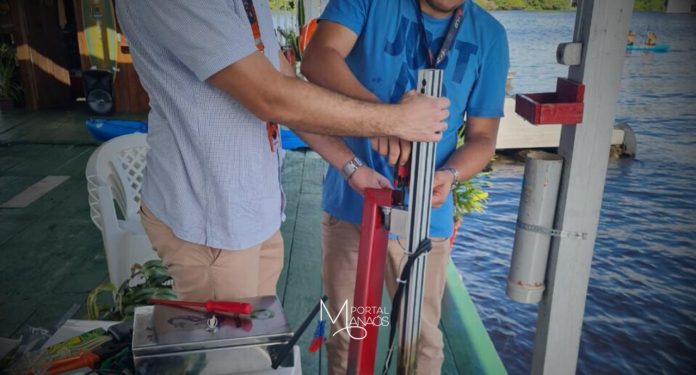 O projeto “Vegetação ripária da Bacia do Tarumã-Açu, Manaus, AM: Fenologia, fragmentação, recursos hídricos e plantios” realiza o mapeamento de florestas ripárias desflorestadas ilegalmente com o objetivo de restaurar a vegetação das áreas afetadas. Os estudos são promovidos pelo Programa de Mestrado Profissional em Rede Nacional em Gestão e Regulação de Recursos Hídricos (ProfÁgua), em parceria com a Universidade do Estado do Amazonas (UEA).