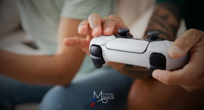 As inscrições para o curso de Pós-Graduação Lato Sensu em Desenvolvimento de Jogos Eletrônicos acontecem de 27 de maio até o dia 7 de junho. O curso visa formar profissionais especializados, capazes de desenvolver jogos para os mais diversos dispositivos, com base na integração dos conceitos de game design, level design, matemática e física para jogos, frameworks de jogos, inteligência artificial, dentre outros.