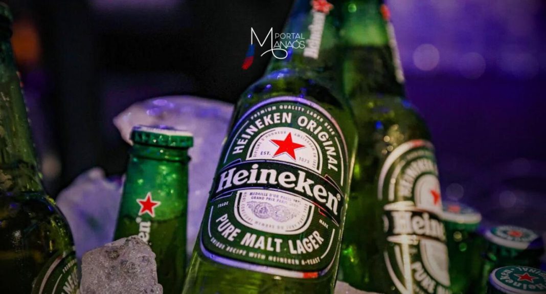 Após reportagem publicada nas últimas semanas sobre suposta alterações na fórmula das cervejas da marca sem comunicação prévia aos consumidores, a Heineken negou alteração nas fórmulas padrões da cerveja comercializada no Brasil. No X, apreciadores da cerveja relataram as suas percepções ao consumirem a bebida.