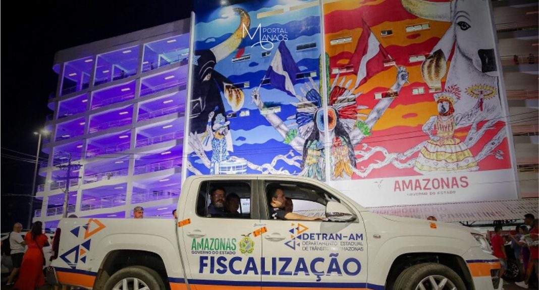 Durante a 57ª edição do Festival de Parintins, O Departamento Estadual de Trânsito do Amazonas (Detran-AM) contará com 55 agentes de trânsito atuando, no município de Parintins (a 369 quilômetros de Manaus). O deslocamento da equipe ocorrerá neste sábado (22), e no domingo (23) iniciam os serviços para a melhoria do tráfego viário.
