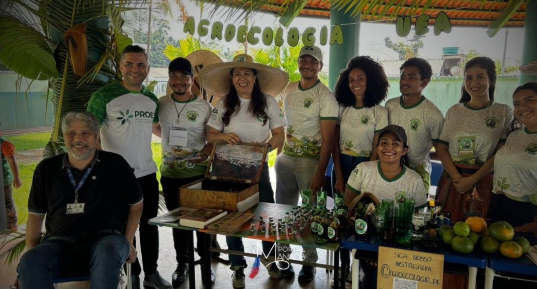 A Universidade do Estado do Amazonas (UEA) esteve presente em Presidente Figueiredo, neste final de semana, levando atendimentos diversos à população, totalmente gratuitos.