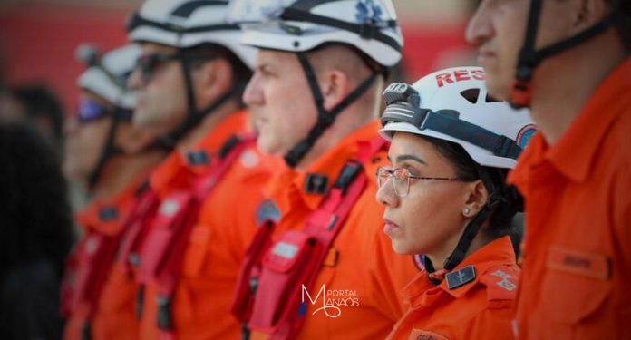 O Governo do Amazonas, por meio da Secretaria de Estado de Segurança Pública (SSP-AM) apresentou, na última terça-feira (25), o efetivo da tropa empregada na Operação Parintins 2024. Ao todo, mais de mil agentes das Forças Policiais e do Departamento Estadual de Trânsito (Detran-AM) vão trabalhar de forma integrada para garantir a segurança durante o 57º Festival de Parintins.