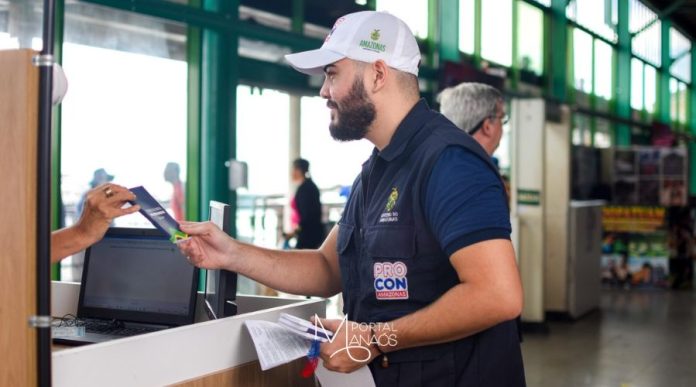 Infração, CDC, Venda Casada, Consumidores, Procon-AM,