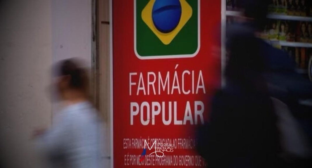 Em comemoração aos 20 anos do programa Farmácia Popular, a partir desta quarta-feira (10), o Ministério da Saúde passará a oferecer 95% dos medicamentos e insumos de forma gratuita para toda a população. Com isso, remédios indicados para o tratamento de colesterol alto, doença de Parkinson, glaucoma e rinite poderão ser retirados de graça pela população de todo o país. A expectativa é que cerca de 3 milhões de pessoas que já utilizam o programa sejam impactadas e, em média, isso pode gerar uma economia para os usuários de até R$ 400 por ano.