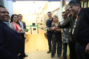 “Estamos inaugurando esse centro com muito prazer e satisfação. É preponderante que façamos esse trabalho de cuidar da nossa população, unindo tecnologia e saúde. Esperamos que nossos professores e alunos usufruam dessa estrutura e desenvolvam suas pesquisas cada vez mais”, disse o reitor da UEA, Prof. Dr. André Zogahib.