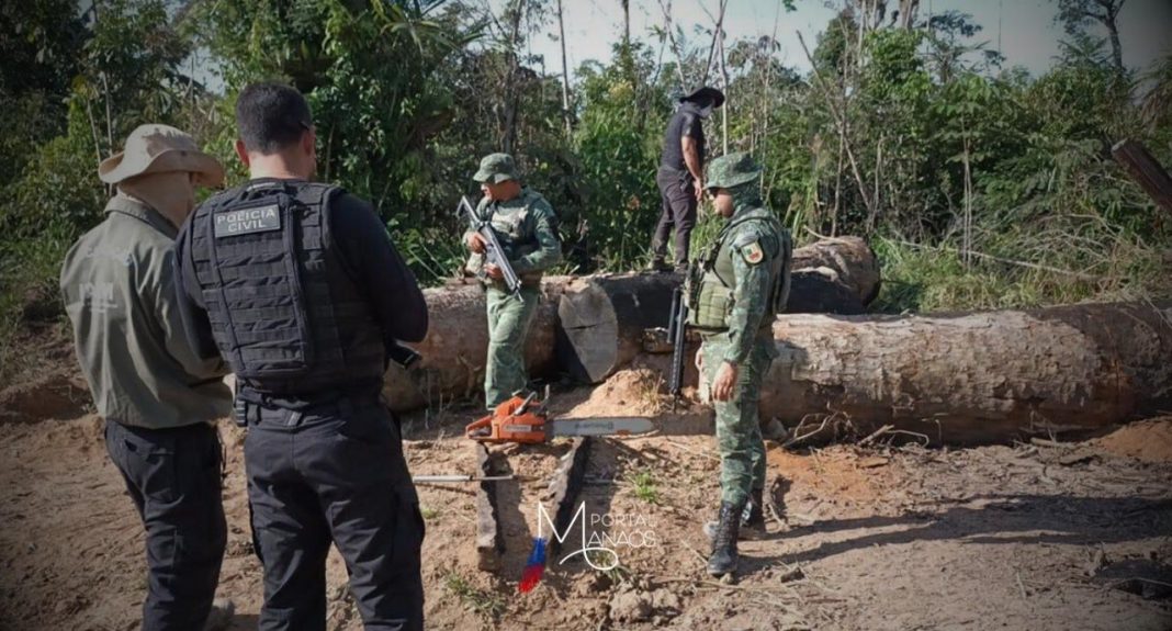 As três primeiras fases da Operação Tamoiotatá 4 resultaram, entre os meses de abril e junho, em mais de R$ 54 milhões em multas aplicadas por diversas irregularidades. A operação de fiscalização de crimes ambientais é realizada nos municípios do sul do Amazonas. Os dados demonstram, ainda, que a maioria das sanções foi expedida em decorrência da constatação de desmatamento ilegal e queimadas.