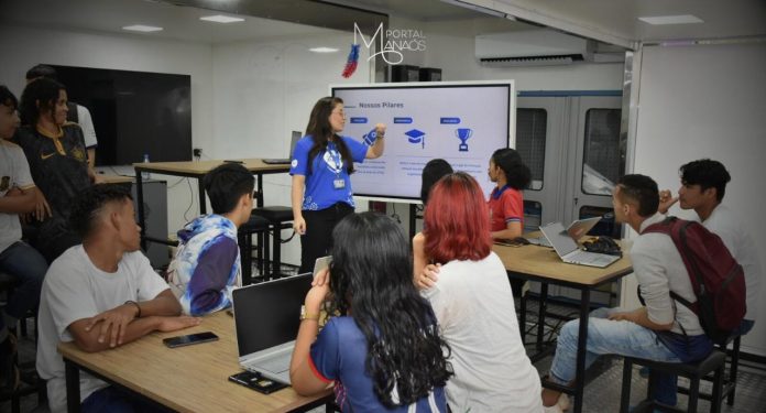 A Universidade do Estado do Amazonas (UEA) divulga o edital para o processo seletivo de reoferta/expansão do curso de Pós-Graduação Lato Sensu de especialização em Produção e Gestão de Mídias Digitais Educacionais, ofertado na modalidade de Educação a Distância (EaD) nos Polos de Apoio Presencial.