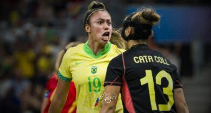 Considerada por muitos como a grande zebra da competição, a seleção brasileira de futebol feminino chegou à sua terceira final olímpica após derrotar a atual campeã mundial, a seleção da Espanha, por 4 a 2, no Stade Vélodrome, em Marselha, na França.