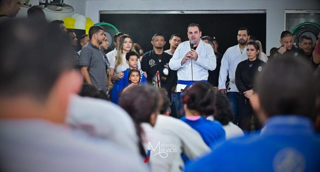 O deputado Roberto Cidade (União Brasil) anunciou a intenção de recriar a Secretaria Municipal de Esportes e destacou que a arena Amadeu Teixeira será preparada para criar um espaço dedicado às artes marciais, com o objetivo de realizar campeonatos de alto nível e levar o nome de Manaus ao topo.