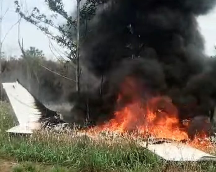 Imagem do WhatsApp de 2024-10-22 à(s) 15.59.21_73494cbe avião, Lábrea