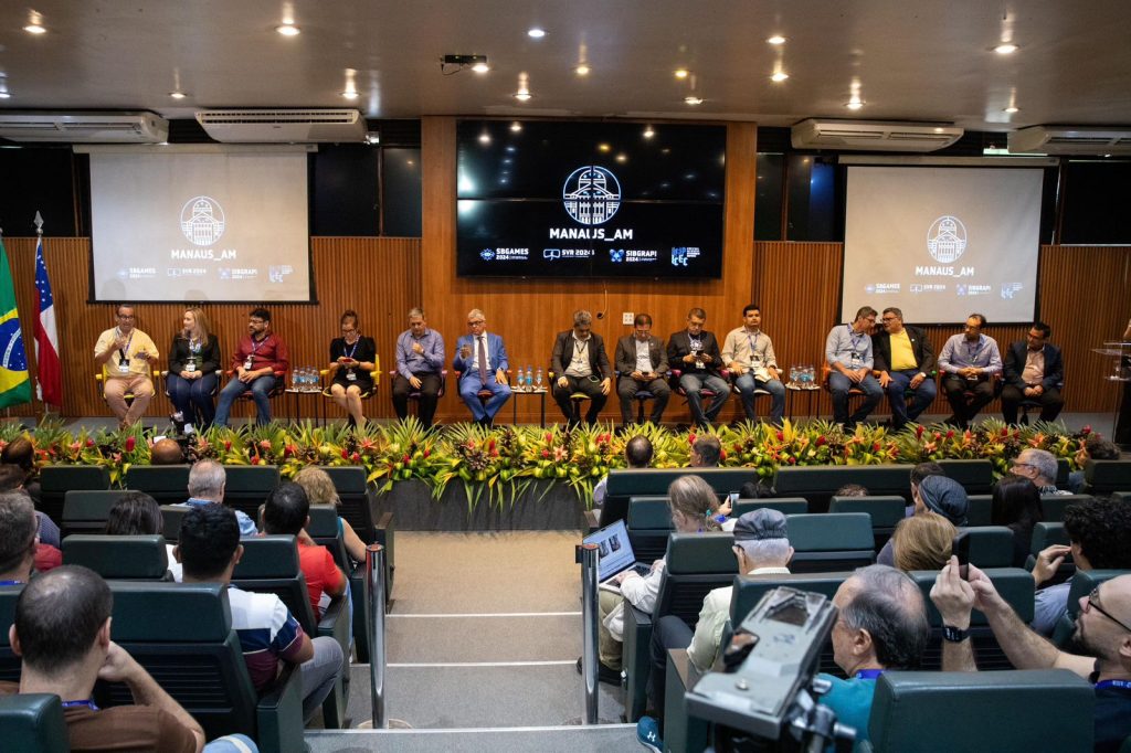 A Escola Superior de Tecnologia da Universidade do Estado do Amazonas (EST/UEA) sedia, até quinta-feira (03), quatro simpósios e conferências de tecnologia da Sociedade Brasileira de Computação (SBC) e da International Federation for Information Processing (Ifip). Promovidos pela primeira vez na região Norte, os maiores eventos das áreas de jogos eletrônicos e computação, nos cenários nacional e internacional, abrem as portas de indústrias bilionárias para o Amazonas.