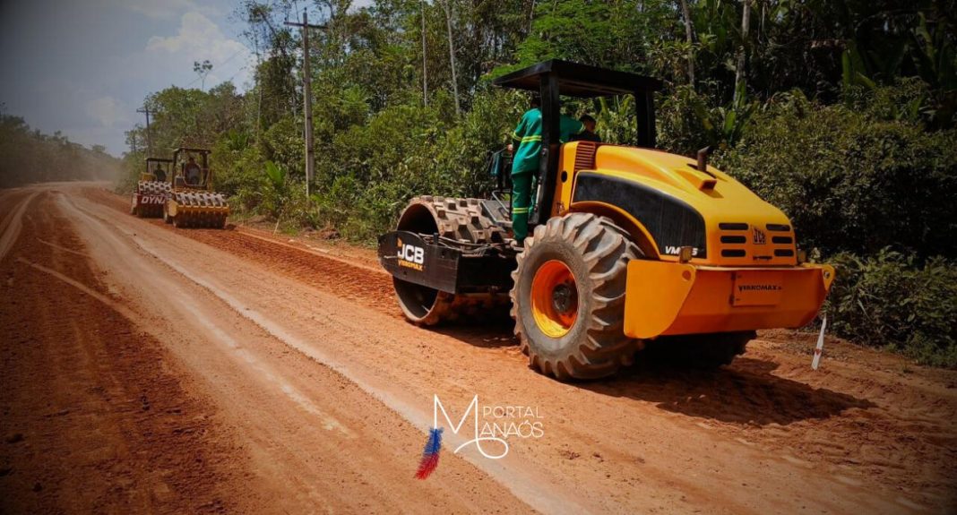 O Governo do Amazonas, por meio da Secretaria de Estado de Infraestrutura (Seinfra), deu início à obra de pavimentação da primeira etapa da estrada Ari Antunes, mais conhecida como estrada do Membeca, localizada entre os municípios de Caapiranga e Manacapuru (distantes de Manaus 134 e 68 quilômetros, respectivamente).