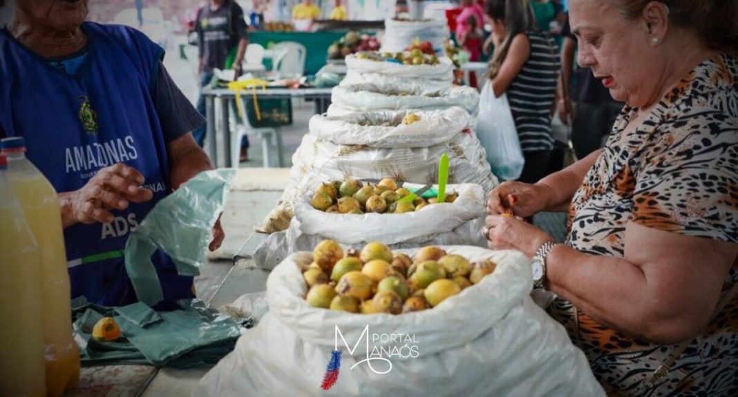 A programação das Feiras de Produtos Regionais do Governo do Estado, organizadas pela Agência de Desenvolvimento Sustentável do Amazonas (ADS), seguirá normalmente nesta semana, com exceção da edição realizada no estacionamento do Manaus Plaza Shopping, que não funcionará, excepcionalmente, nesta quinta-feira, 24 de outubro.