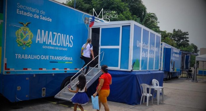 A partir de segunda-feira (02), as Carretas da Saúde do Governo do Amazonas realizam atendimentos no estacionamento do Shopping São José, na avenida Cosme Ferreira, zona leste de Manaus, oferecendo exames de mamografia e ultrassonografia. Simultaneamente, outra unidade e o Tomógrafo Móvel continuarão atendendo no bairro Educandos, zona sul da capital, até o dia 6 de dezembro. Na zona leste, a meta é oferecer 3.080 exames neste período.