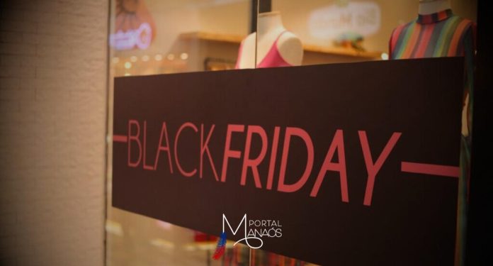 O Instituto de Defesa do Consumidor do Amazonas (Procon-AM) encerrou nesta sexta-feira (29) a campanha de fiscalização e orientação acerca das promoções nas lojas por conta da Black Friday. Em um centro de compras na zona centro-sul de Manaus, duas lojas de departamento foram autuadas por divergência e maquiagem de preço.