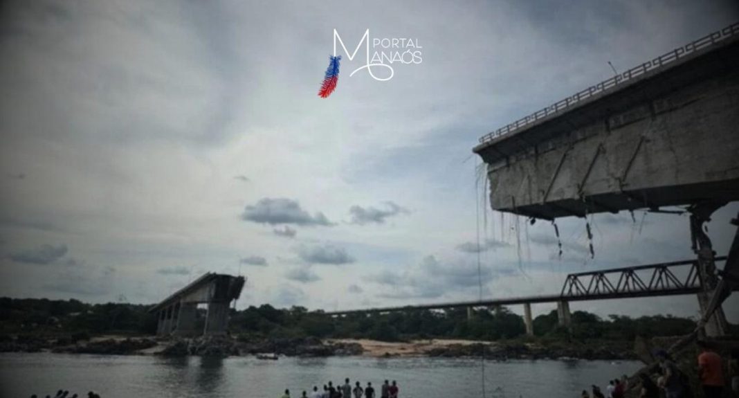 Uma ponte que liga os municípios de Estreito (MA) e Aguiarnópolis (TO) desabou, na tarde do último domingo (22) e parte da estrutura caiu sobre o rio Tocantins. Segundo a Polícia Rodoviária Federal (PRF), ao menos oito veículos caíram no rio: quatro caminhões, dois automóveis e duas motocicletas. Até o momento, ao menos duas pessoas morreram e doze estão desaparecidas.