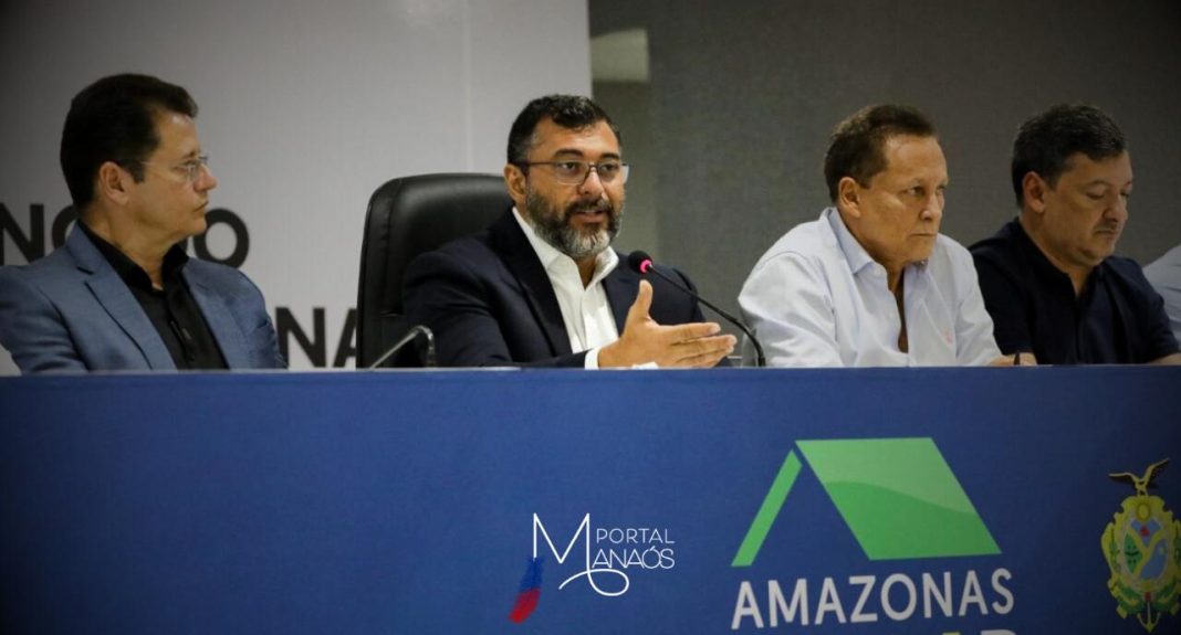 O governador Wilson Lima realizou, nesta sexta-feira (27), efetuou pagamentos às famílias contempladas pelo subsídio Entrada do Meu Lar, uma das modalidades do programa habitacional Amazonas Meu Lar. Com a medida, o Governo do Amazonas disponibiliza o valor, que pode chegar a R$ 35 mil, para compor a entrada da compra de apartamento financiado pelo programa Minha Casa, Minha Vida.