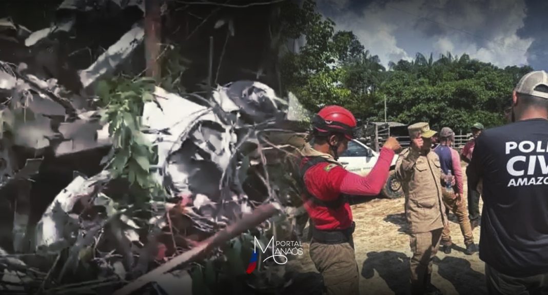 Os destroços do avião de matrícula PT-JCZ, que havia desaparecido em uma região de mata fechada em Manicoré, na sexta-feira (20), foram localizados na tarde de quarta-feira (25), após cinco dias de buscas.